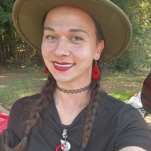 Meet your Posher, Alison